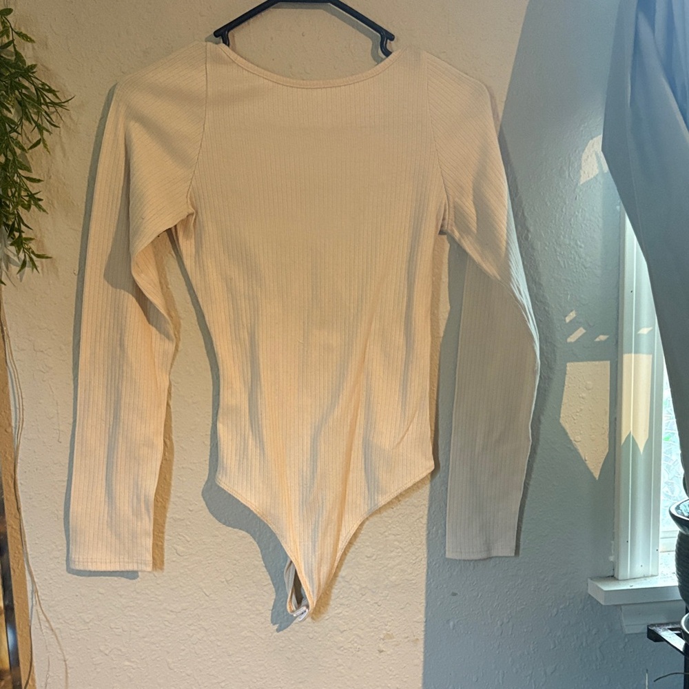 Le Lis Cream Ribbed Bodysuit